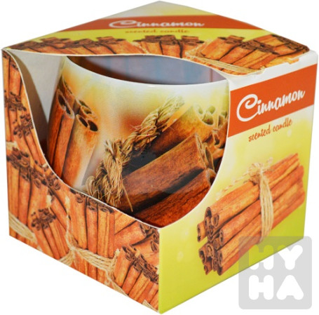 detail Admit sklo 100g