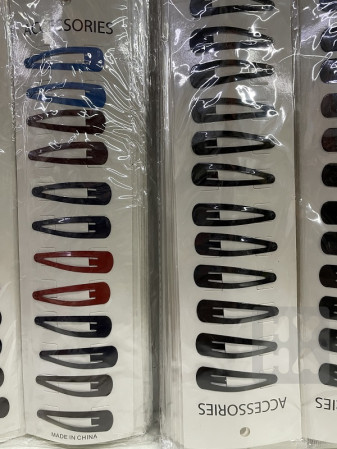 detail Sponky na vlasy 12ks CBH221D cap mai